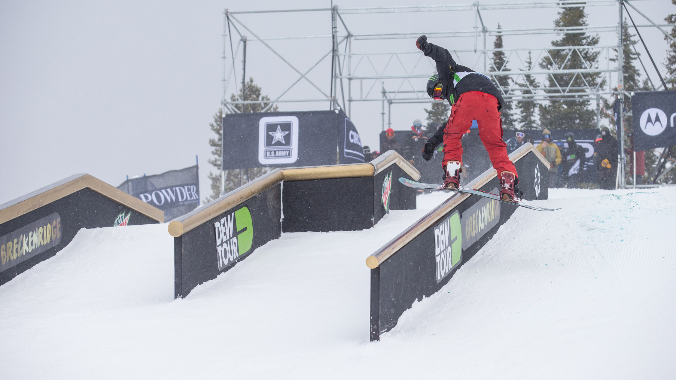 Darcy_sharpe_dew_tour_breck_snb_slope_jib_section_kanights_01